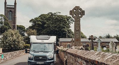 Auf einen Blick: Mit Wohnwagen und Wohnmobil in Irland