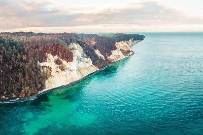 View of the top of the Møns Klint chalk cliffs