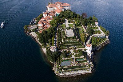Isola Bella im Lago Maggiore von oben
