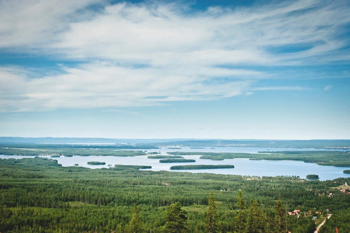Siljan See in Schweden aus der Vogelperspektive