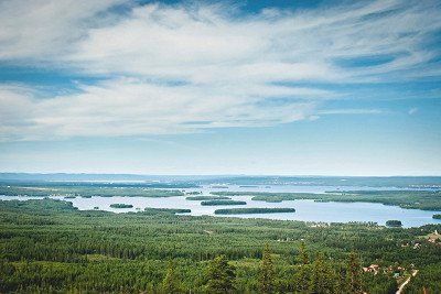 Luchtfoto van het Siljanmeer in Zweden