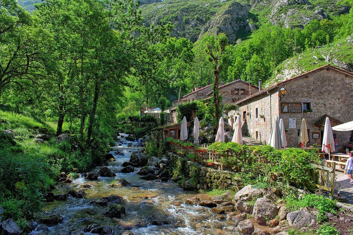 Fluss im Nationalpark Picos de Europa, Spanien