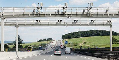 Elektronische tolbrug op de snelweg A1 in Oostenrijk