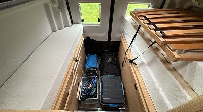 abgebautes Heckbett im Sunlight Campervan Cliff 4x4 Greentrek