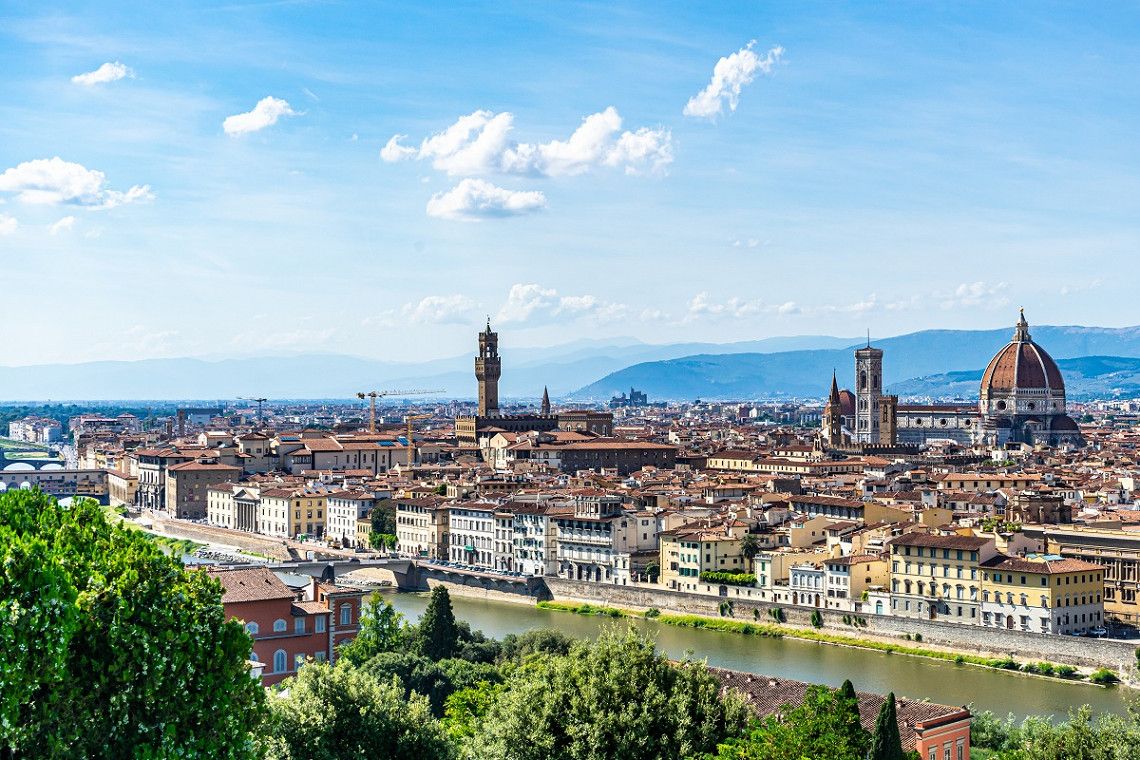 Panoramisch uitzicht over Florence vanaf Piazzale Michelangelo