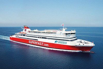 Superfast Ferries veerboot op open zee