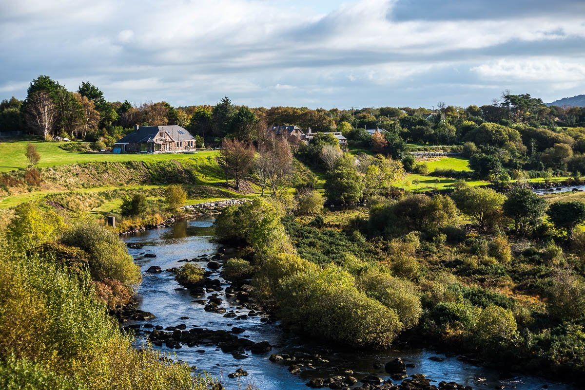 ballycarbery-castle-ring-of-kerry-romantic-ruins-overlooking-the