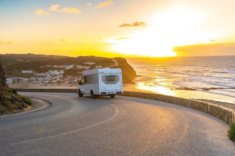 Auf einen Blick: Mit Wohnwagen und Wohnmobil in Portugal