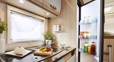 Refrigerators for motorhomes and caravans – how to choose the right one