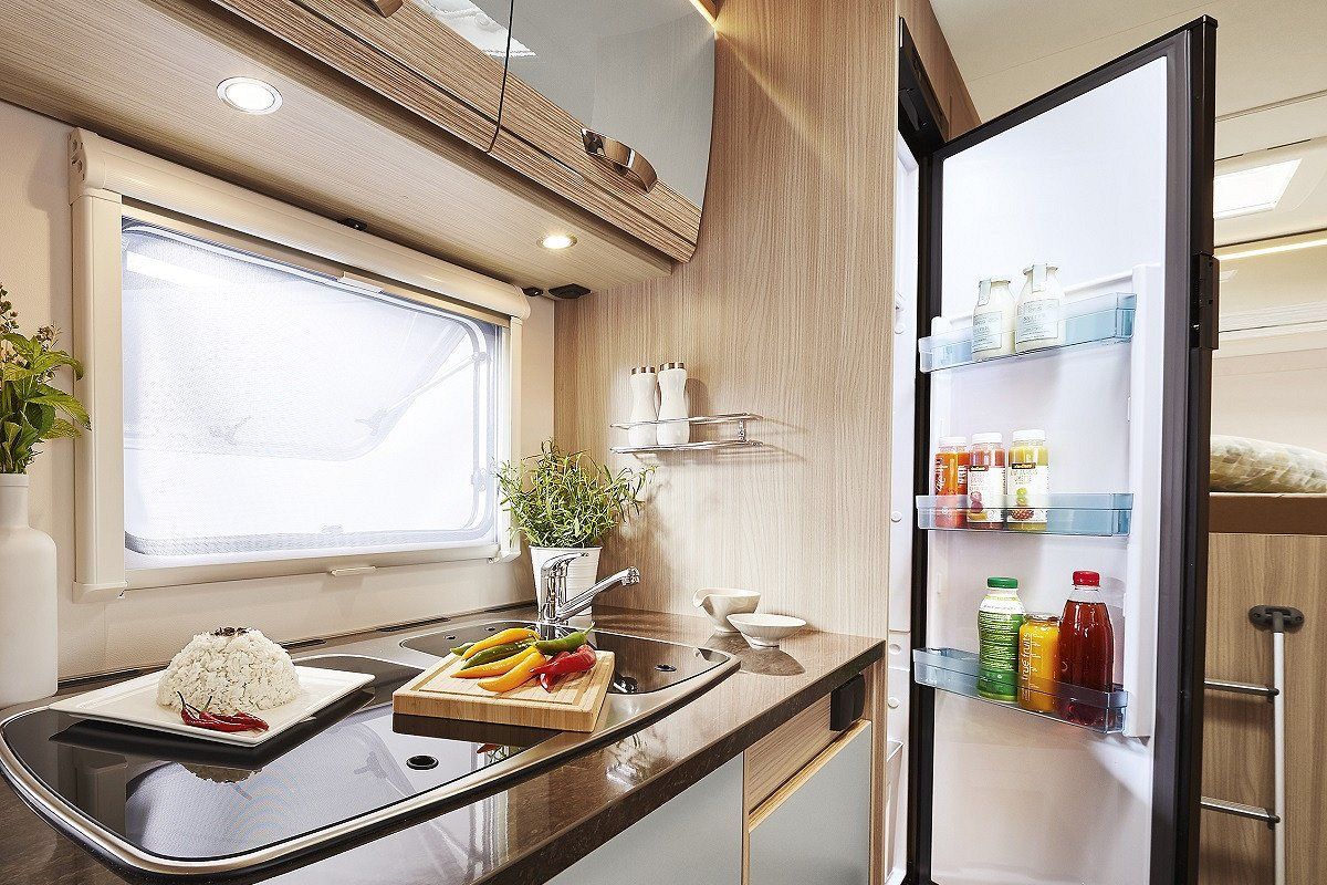 Kühlschrank für Wohnmobil und Wohnwagen - Tipps zur Auswahl - FREEONTOUR