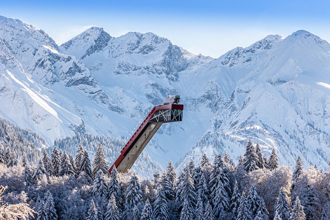 Skiflugschanze Oberstdorf im Winter
